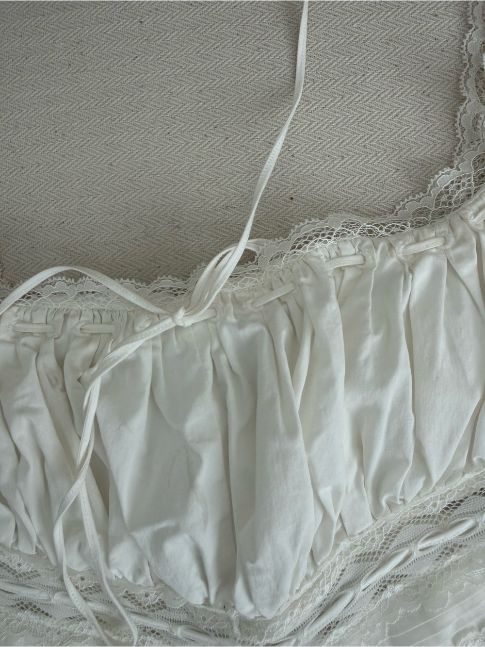House of CB White Lace-Trim Sleeveless Dress - Picture 5 of 14